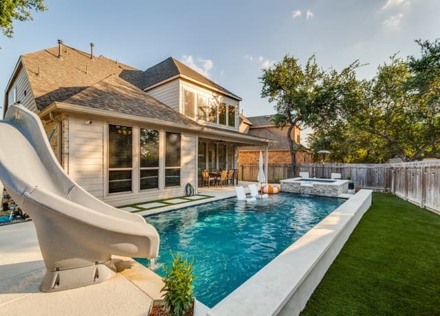 4-bedroom rental at 188 Cimarron Creek in Boerne, TX — photo 1