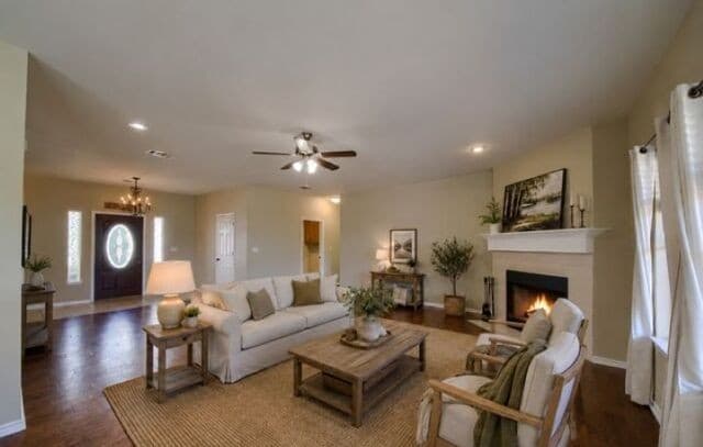 Home for sale at 202 Lantana Vw in Spring Branch, TX — photo 2