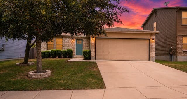 3-bedroom rental at 152 Hinge Chase in Cibolo, TX — photo 1