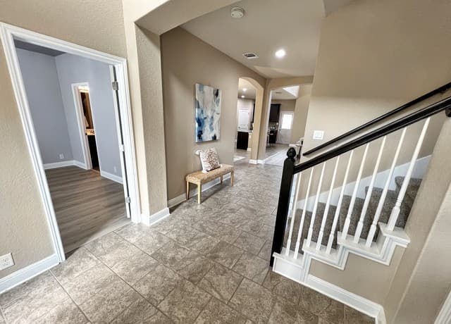 4-bedroom rental at 26934 Oleander Chase in Boerne, TX — photo 4