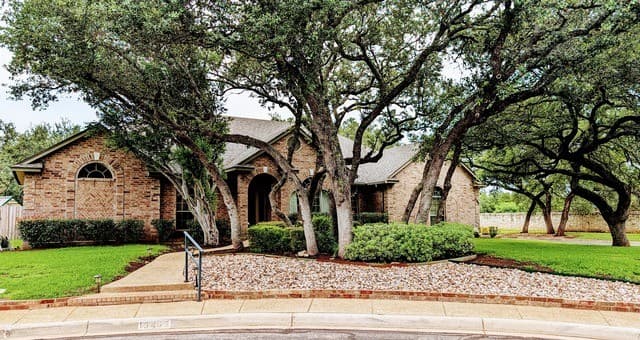 Home for sale at 13407 Heights Hall in San Antonio, TX — photo 2