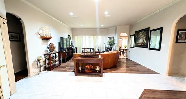 Home for sale at 13407 Heights Hall in San Antonio, TX — photo 5