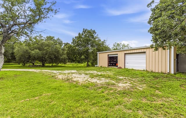3-bedroom home for sale at 610 Blue Creek in La Vernia TX