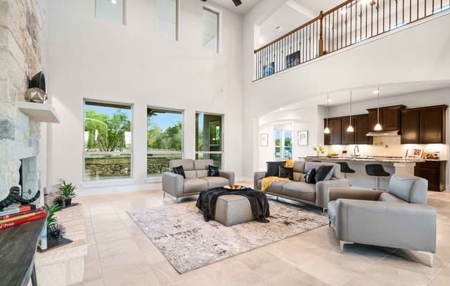 5-bedroom rental at 797 Lilly Blf in Castroville, TX — photo 3