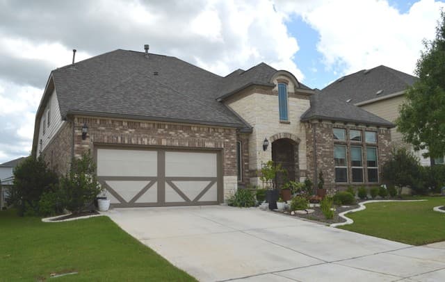 4-bedroom rental at 146 Stablewood Ct in Boerne, TX — photo 3