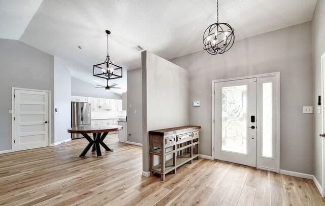 4-bedroom rental at 1265 Bob White Dr in Spring Branch, TX — photo 4
