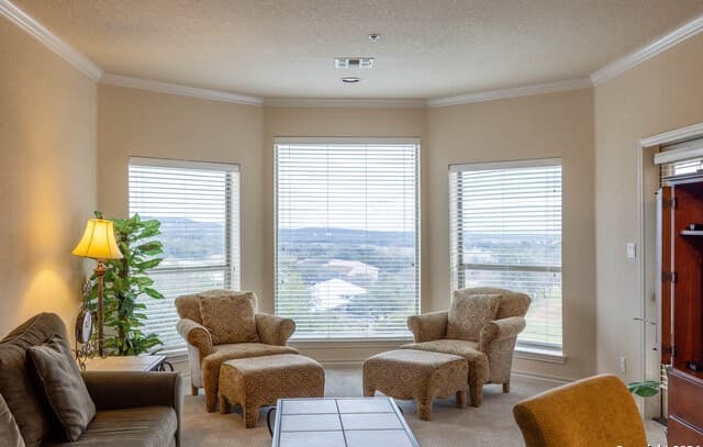 2-bedroom home for sale at 20 Tapatio Dr E Unit 202 in Boerne TX