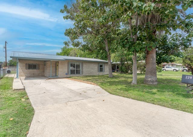3-bedroom home for sale at 229 Weathercock Lane in Windcrest TX