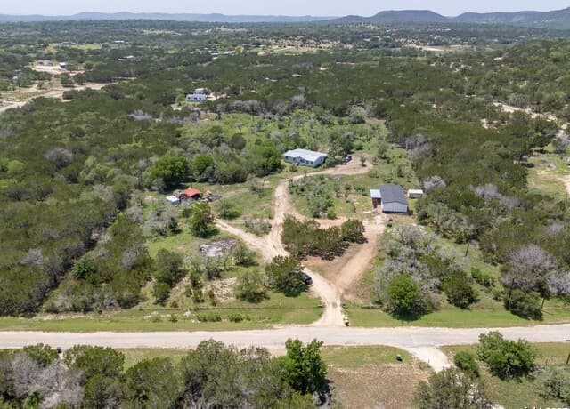 3-bedroom home for sale at 605 Seth Circle in Bandera TX