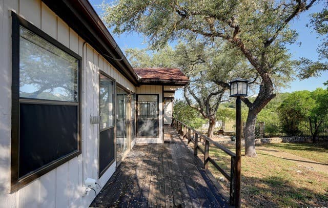 3-bedroom home for sale at 16827 Marlhead in Helotes TX