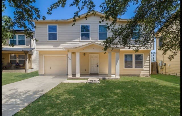 3-bedroom rental at 9423 Maraval in San Antonio TX