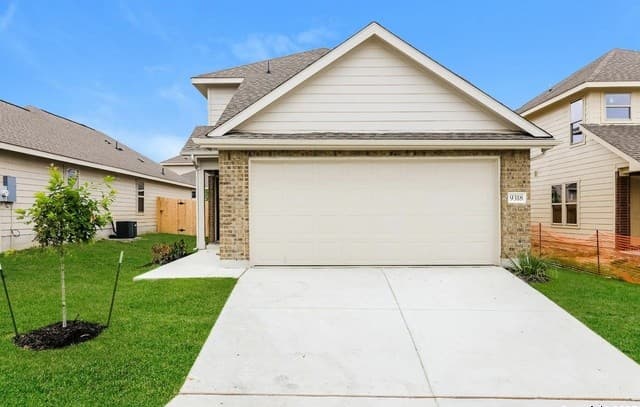 3-bedroom rental at 9318 Evening Shade Court in San Antonio TX