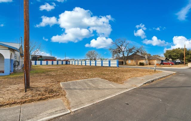 home for sale at 5339 Natho St in San Antonio TX