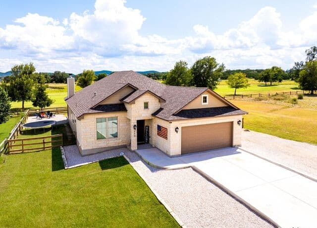 1-bedroom home for sale at 4207 Forest Trail in Bandera TX