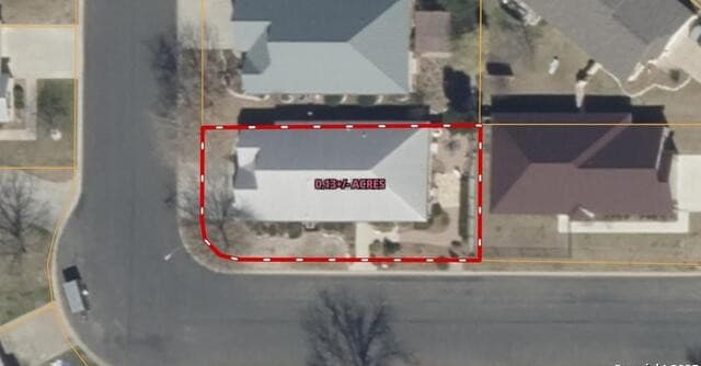 3-bedroom home for sale at 1702 Cherrywood Dr in Fredericksburg TX