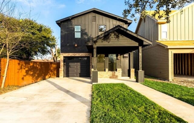 3-bedroom home for sale at 118 San Antonio Blvd in San Antonio TX