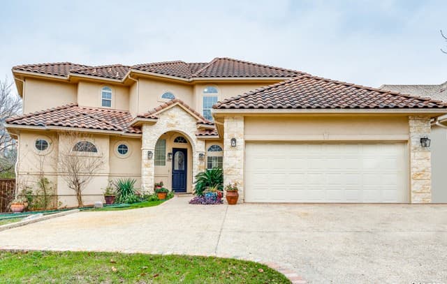 5-bedroom home for sale at 603 Hillsong in San Antonio TX