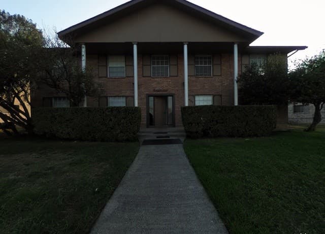 2-bedroom rental at 622 Chauncey Dr Unit 3 in San Antonio TX