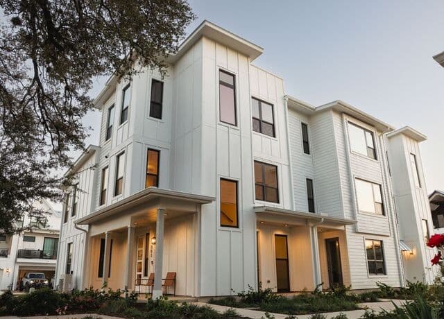 3-bedroom home for sale at 543 McMonigal Place Unit BLDG. 3 in San Antonio TX