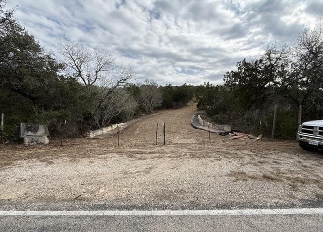 home for sale at 2235 Park Road 37 in Helotes TX