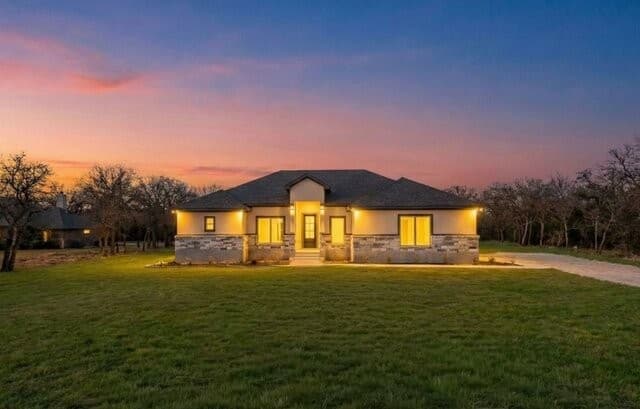 4-bedroom home for sale at 201 Sendera Crossing in La Vernia TX