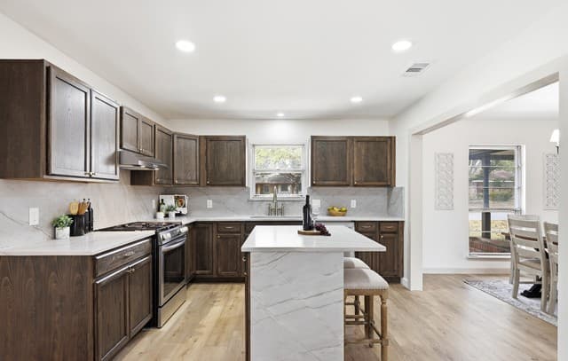 4-bedroom home for sale at 426 Zephyr in Windcrest TX