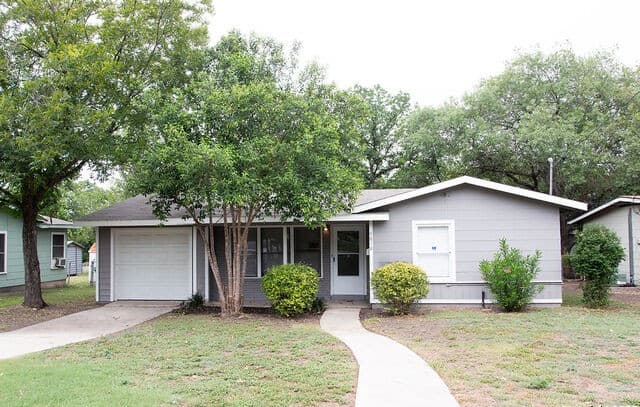 3-bedroom rental at 4618 Neer in San Antonio TX