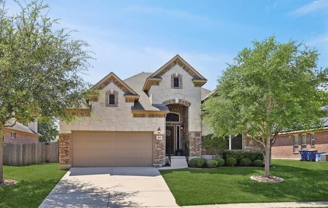 4-bedroom home for sale at 609 Oakmont Way in Cibolo TX