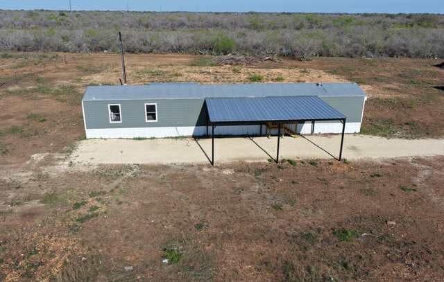 3-bedroom home for sale at 2811 County Road 467 in Devine TX
