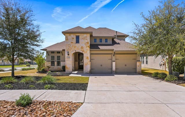 3-bedroom home for sale at 118 Escondido in Boerne TX