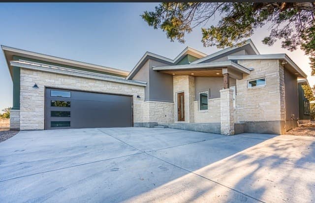 3-bedroom home for sale at 7809 Ventura in Selma TX