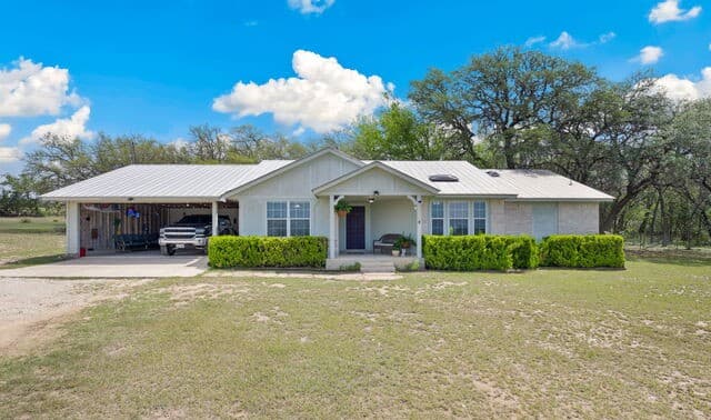 3-bedroom home for sale at 133 Wagon Cir in Bandera TX