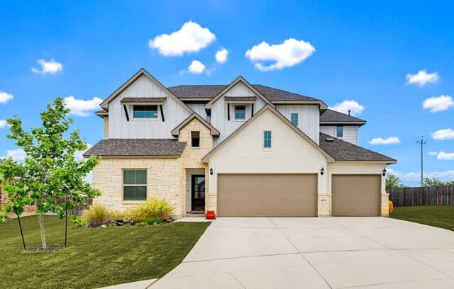 5-bedroom home for sale at 4174 Garden Path in Schertz TX