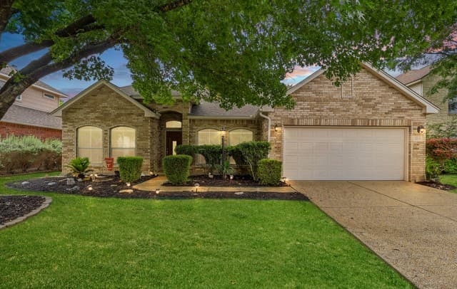 4-bedroom home for sale at 13515 Bluffton Park in San Antonio TX