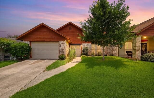 2-bedroom home for sale at 3813 Hunters Gln in Schertz TX